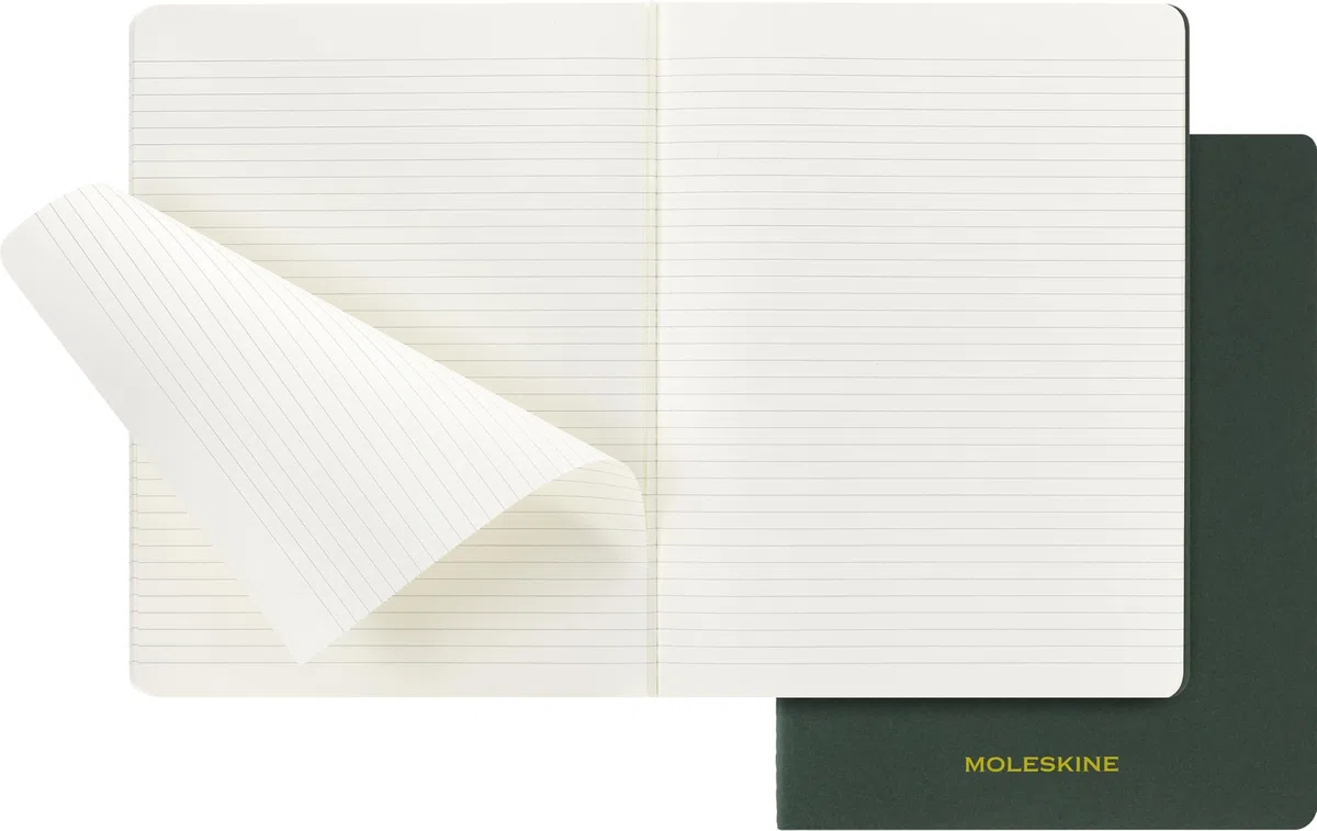 Moleskine Student Cahier Journal, Set 2 Quaderni a Righe per Appunti con Pagine Staccabili, Copertina in Cartone e Adesivi, Colore Verde Mirto, Formato XXL 21,6 x 27,9 cm