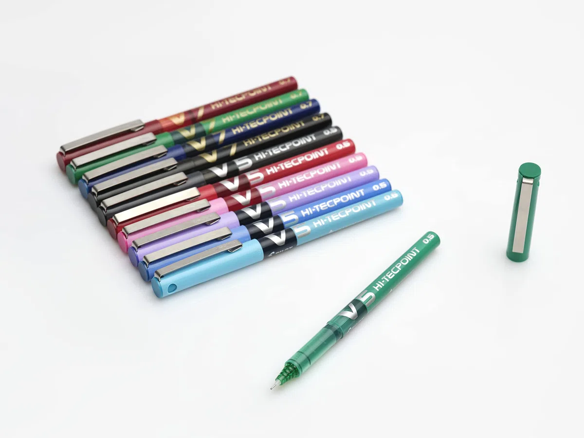 PILOT V5 Hi-Tecpoint - Penna a sfera con punta fine da 0,5 mm, spessore tratto 0,3 mm, confezione da 6, colori: nero, blu, rosso, verde, viola e rosa